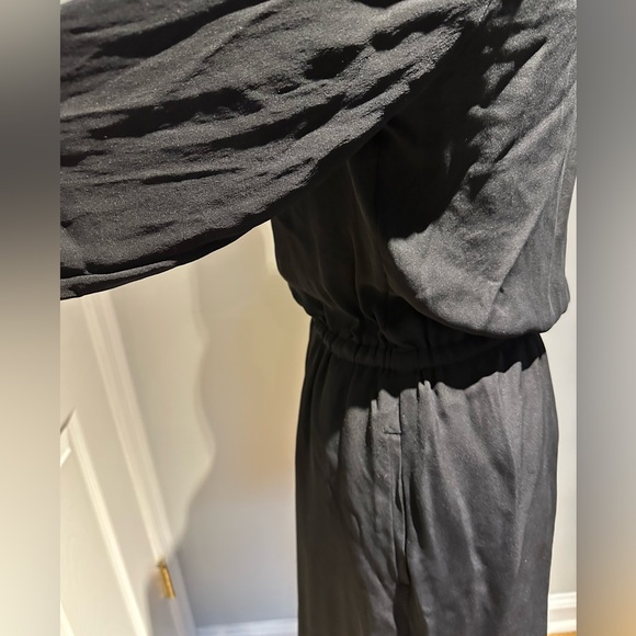 Aritzia Babaton Silk Black Long Sleeve Dress w/Pockets—Size Small - Picture 4 of 7